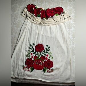 Hand stitched beige Rose flower dress one size